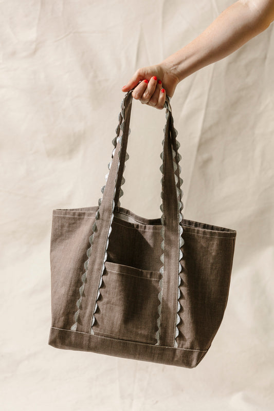 Medium Tote - Silver Rickrack