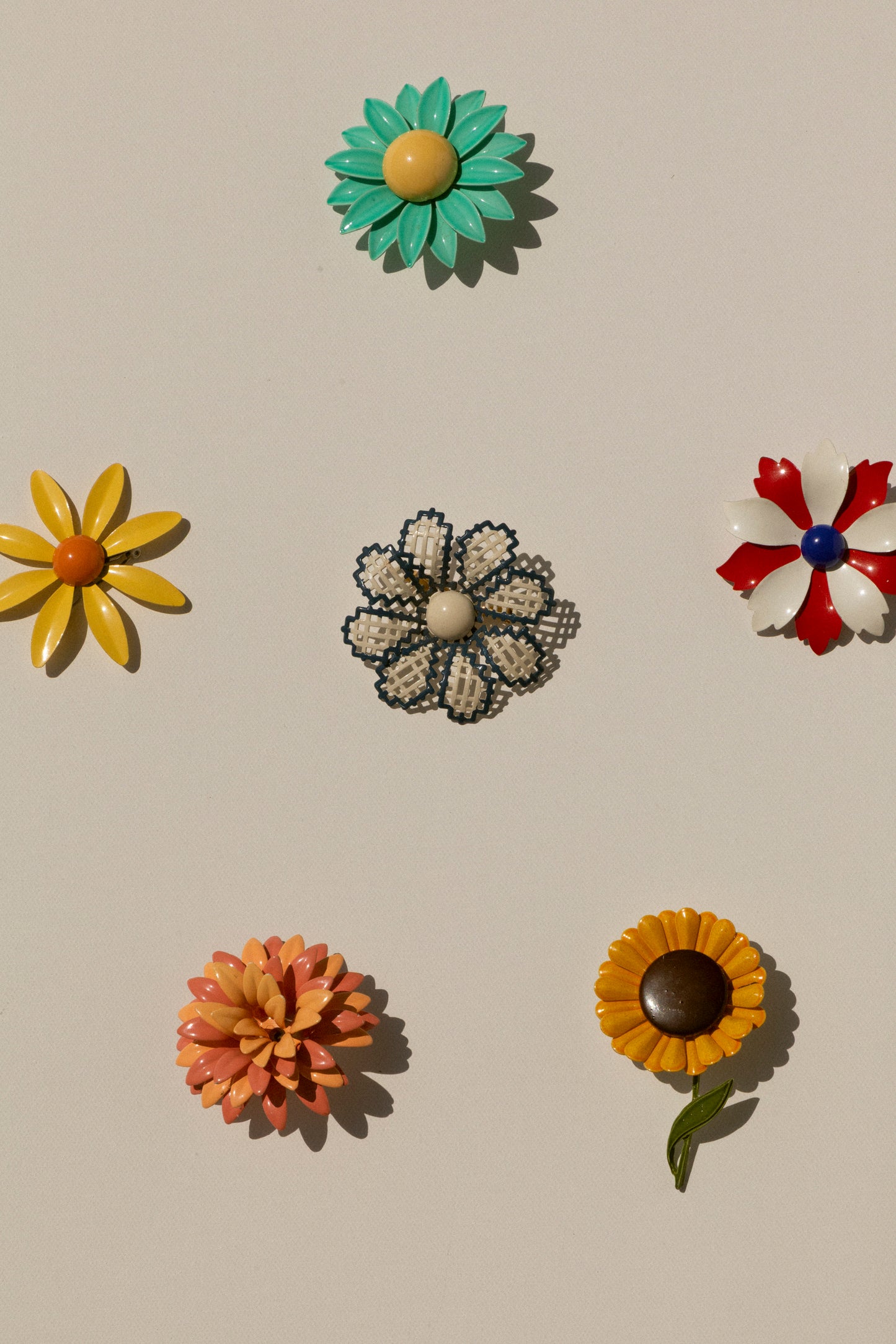 Vintage Floral Brooch - Sunflower