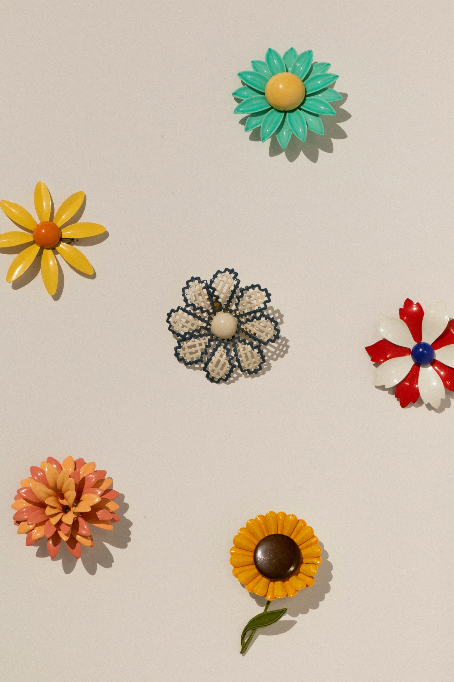 Vintage Floral Brooch - Lattice