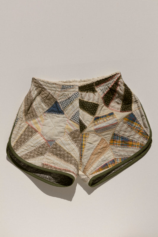 Quilt Track Shorts - Herringbone Stitch (Large)