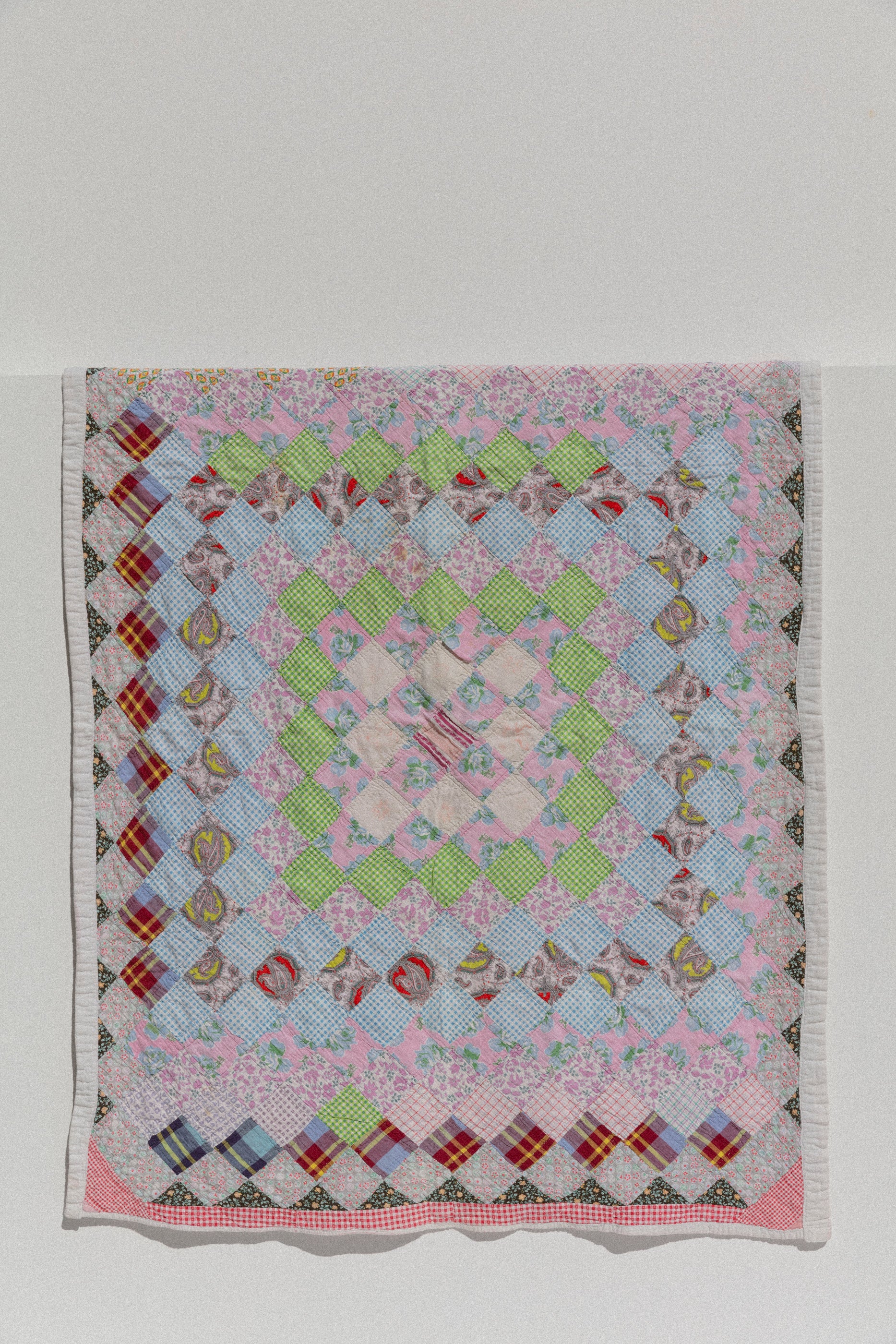 Vintage Baby Quilt - Around The World