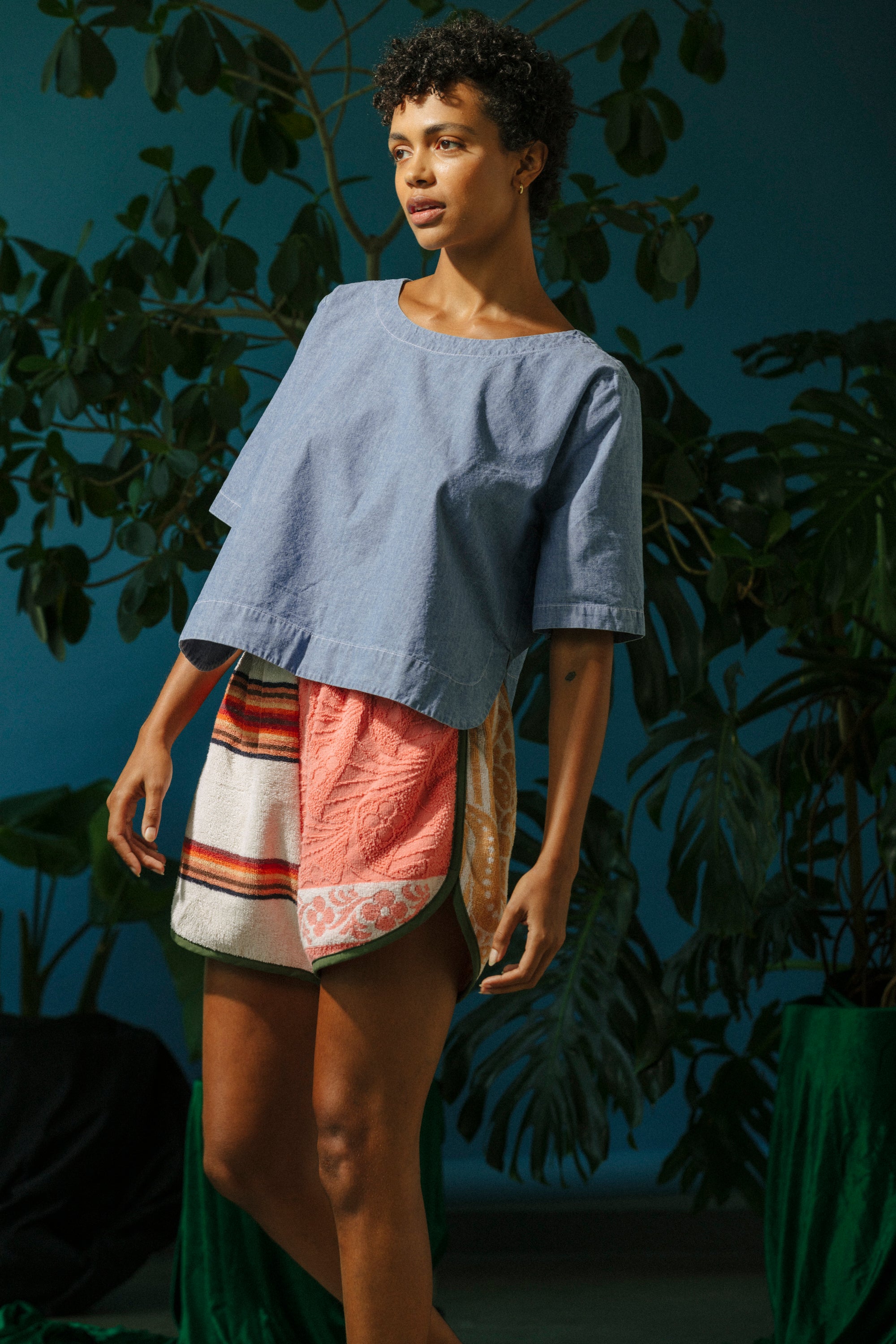 Scallop Shirt - Medium Wash Chambray