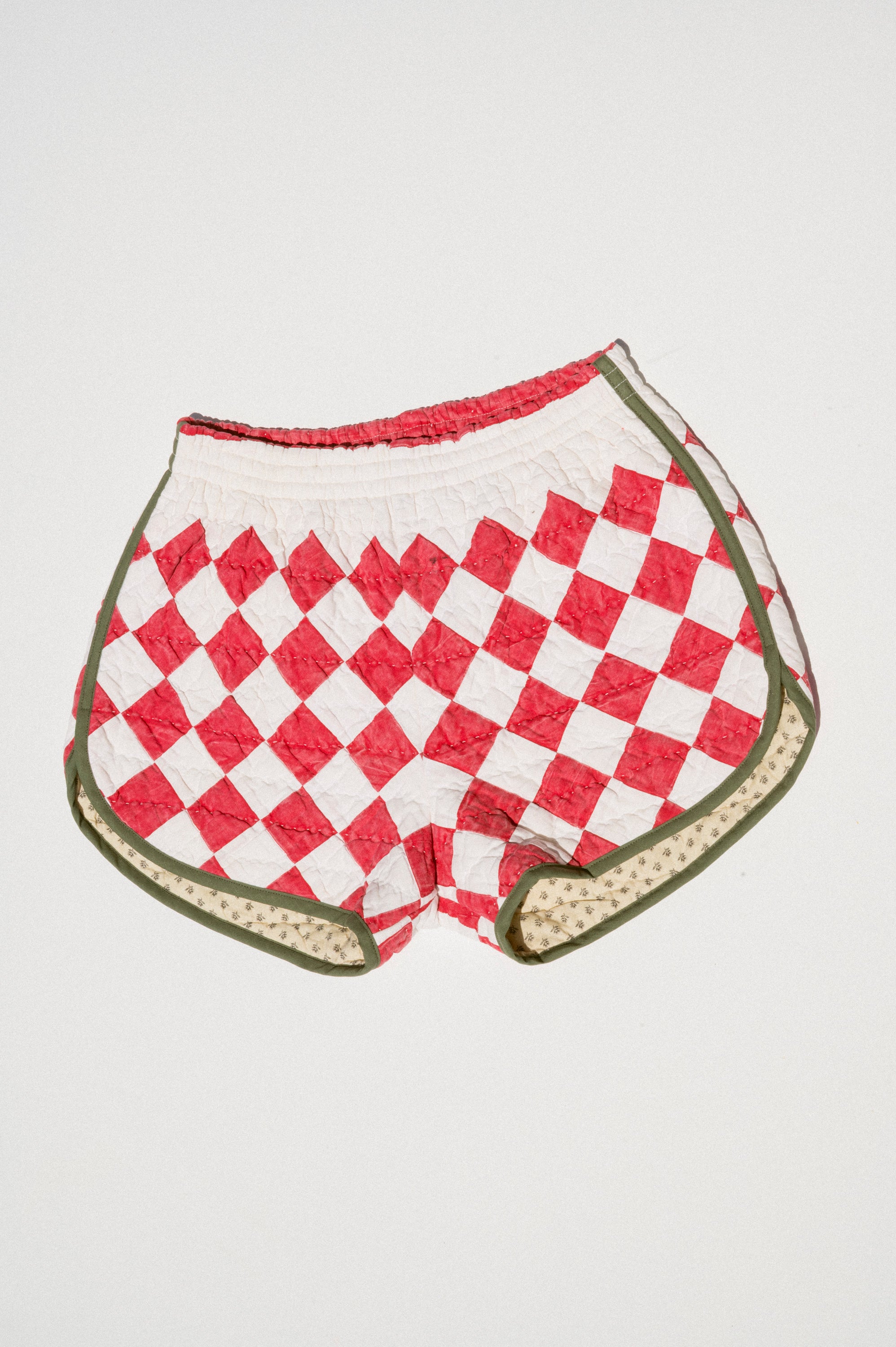 Quilt Track Shorts - Medium (Red Check)
