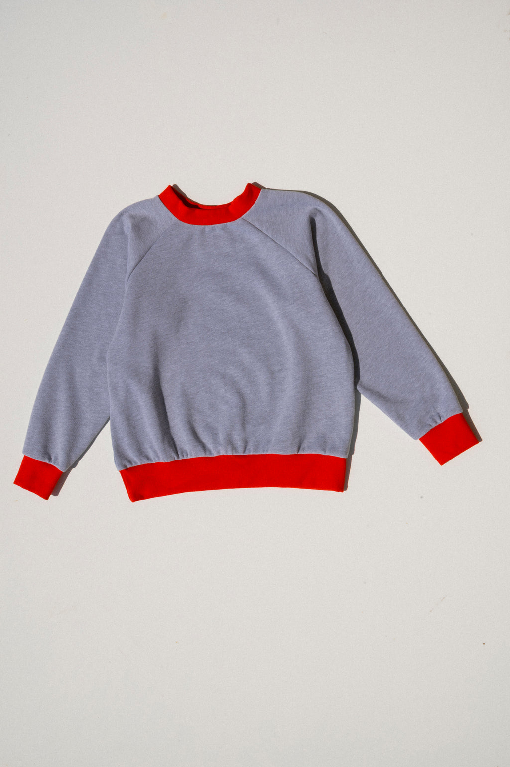 Rory Sweatshirt - Grey/Red