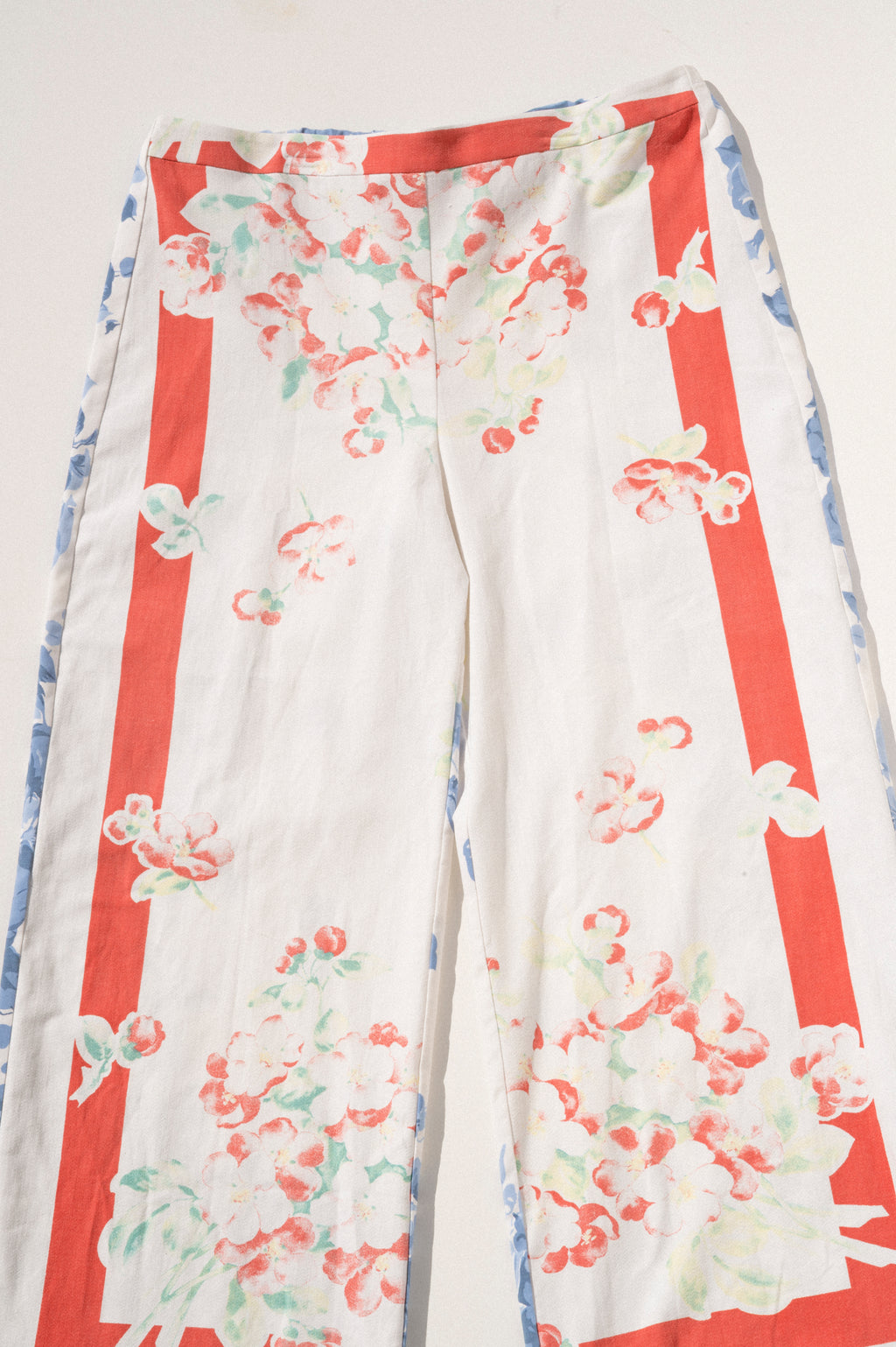 Scout Tie-Back Pant - Red Border/Delft (XL)