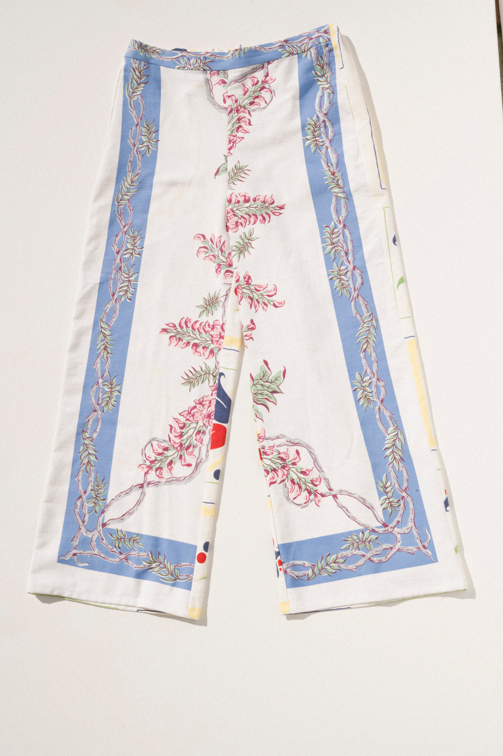 Scout Tie-Back Pant - Vine/Graphic (S)