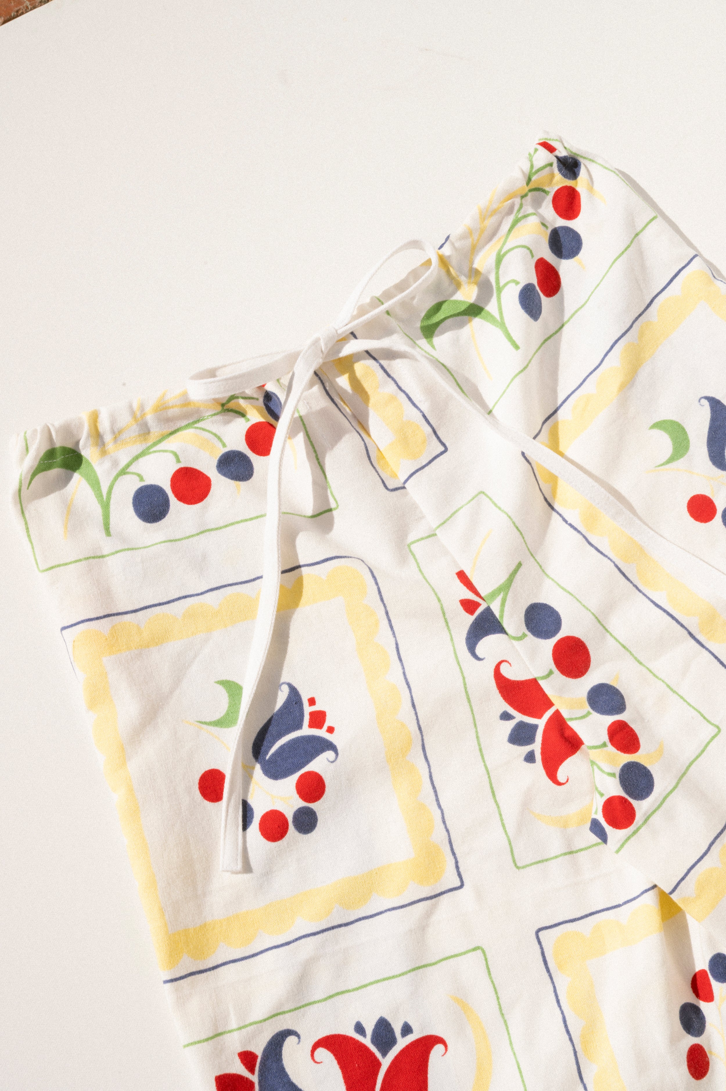 Scout Tie-Back Pant - Vine/Graphic (S)