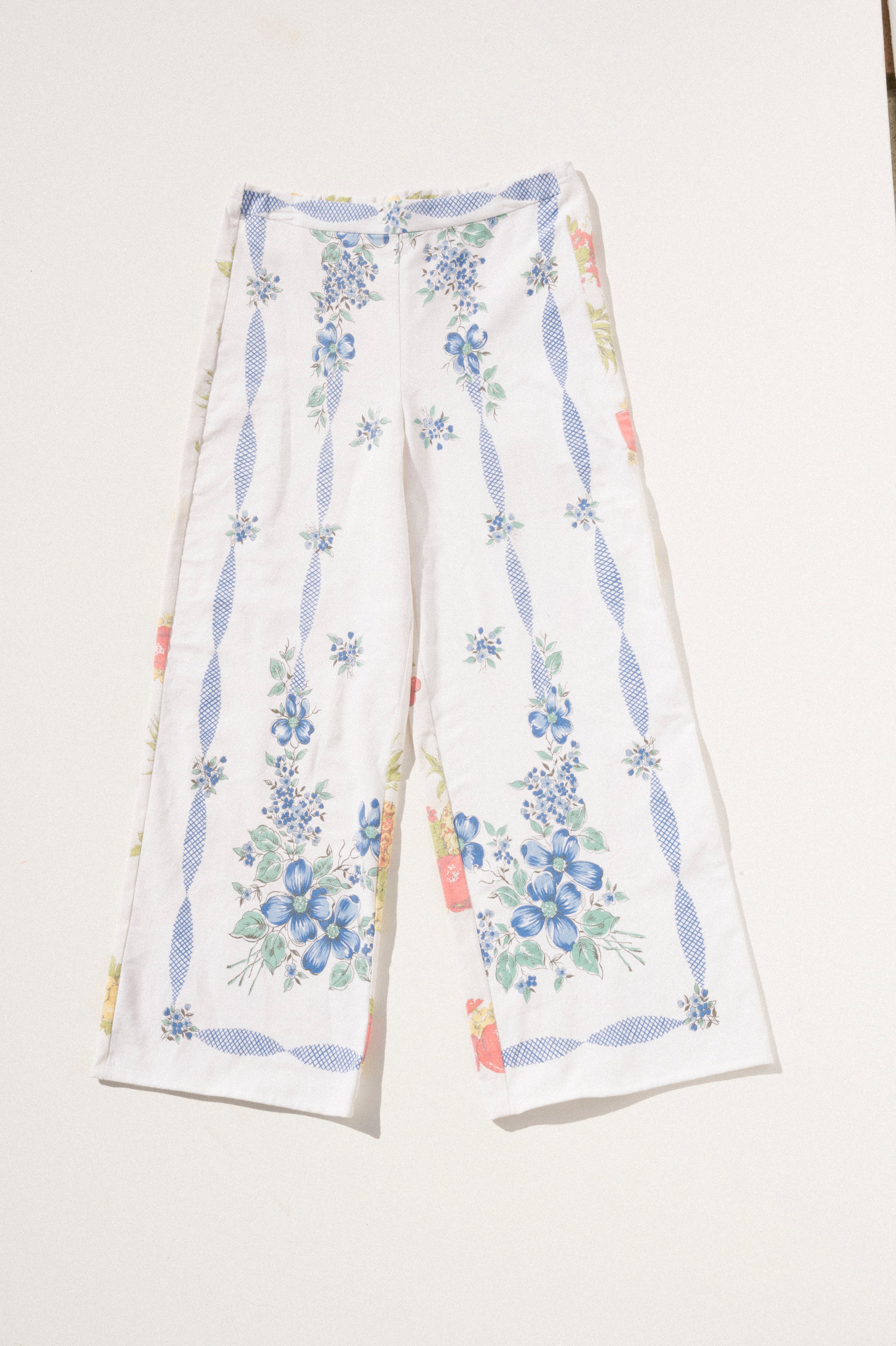 Scout Tie-Back Pant - Ribbon/Fruit (XS)