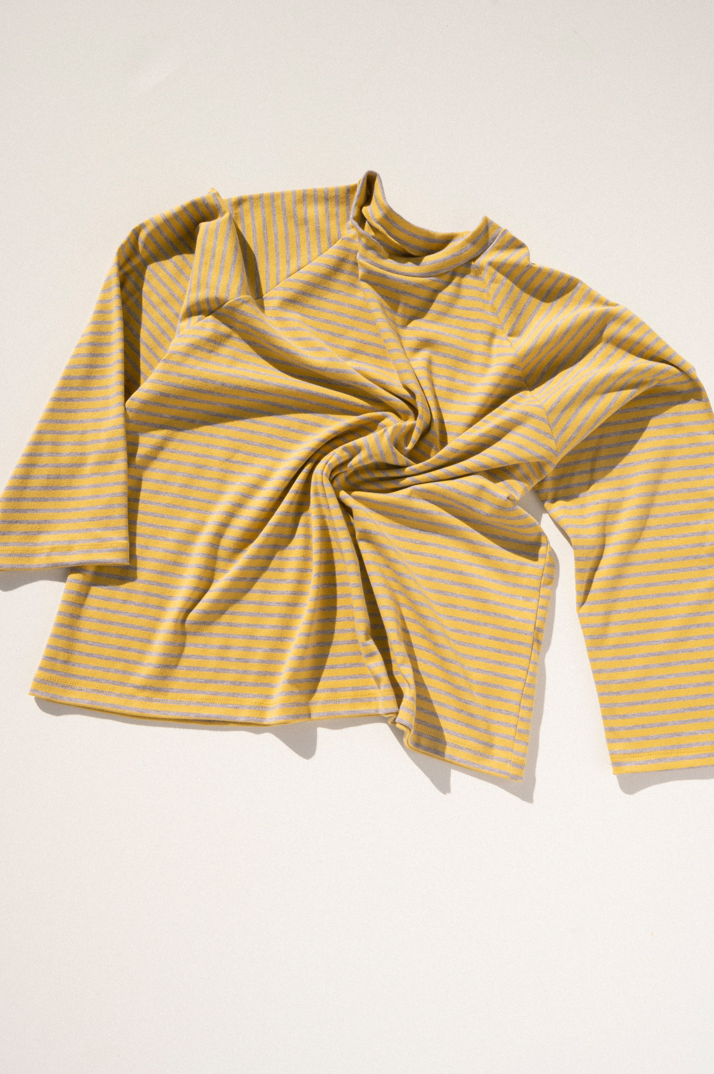 Boxy Raglan - Yellow/Heather Stripe