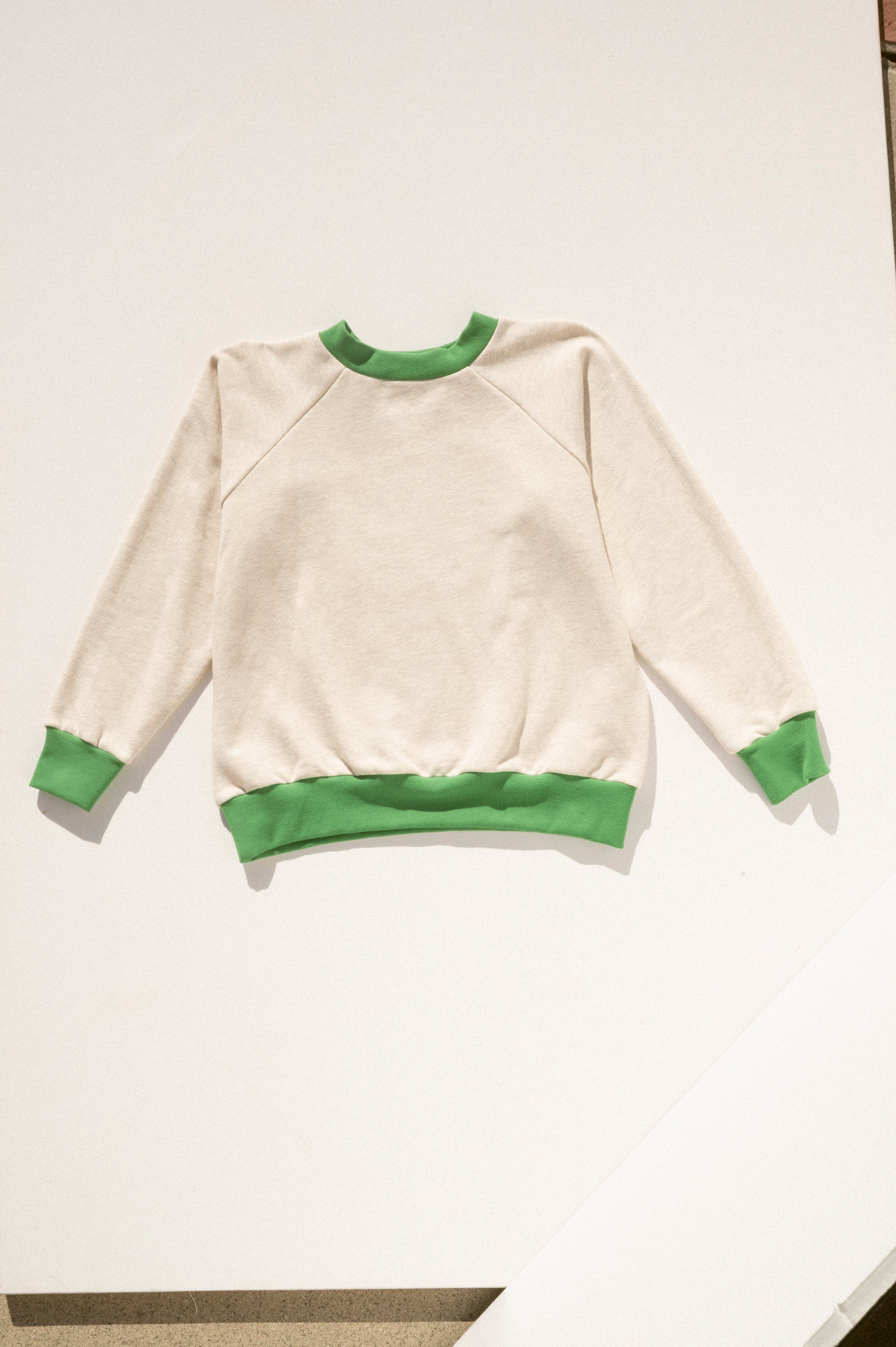 Rory Sweatshirt - Sand/Green