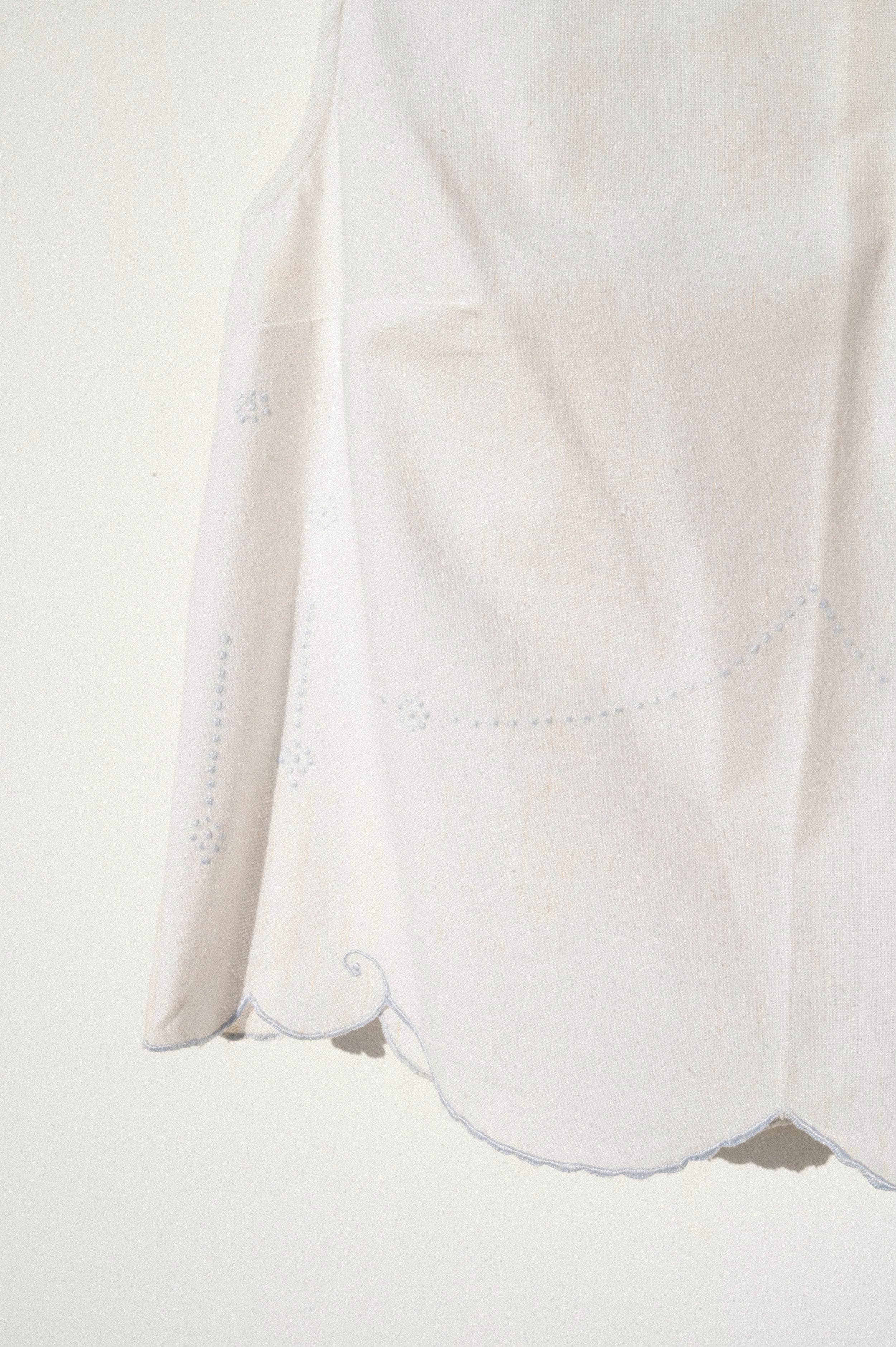 Zoe Sleeveless Shell - Scallop Hem (S)