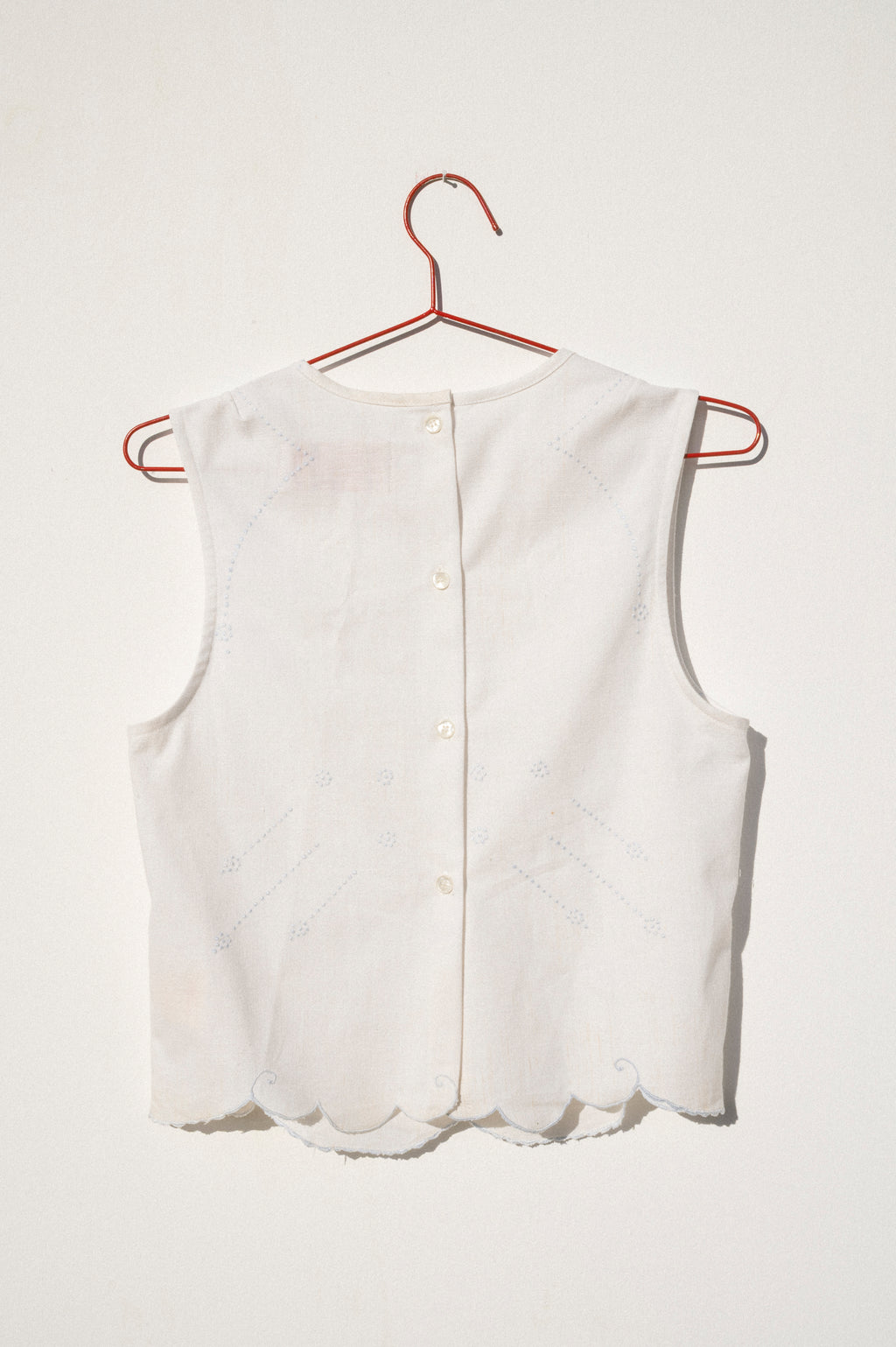 Zoe Sleeveless Shell - Scallop Hem (S)