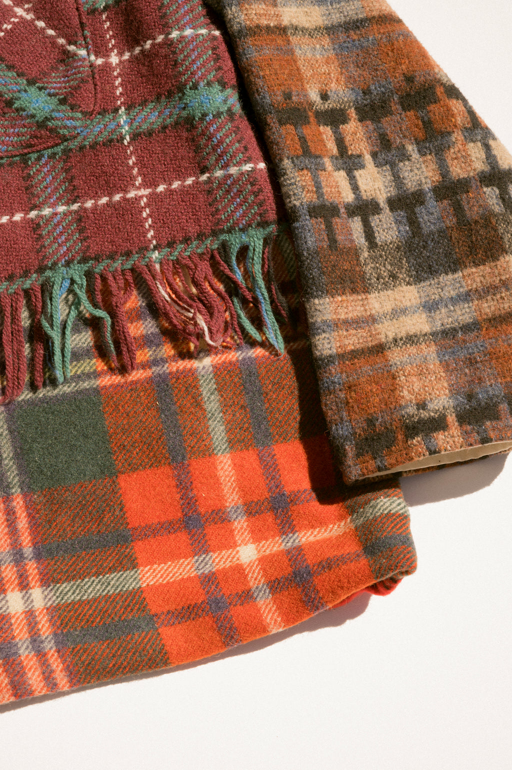 Fringe Plaid Ardmore - Burgundy (Large)