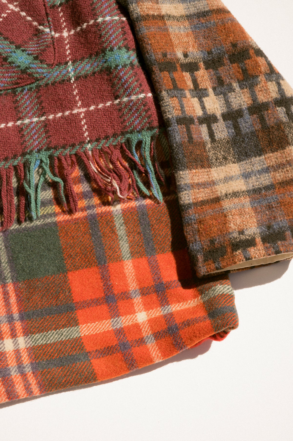 Fringe Plaid Ardmore - Burgundy (Large)