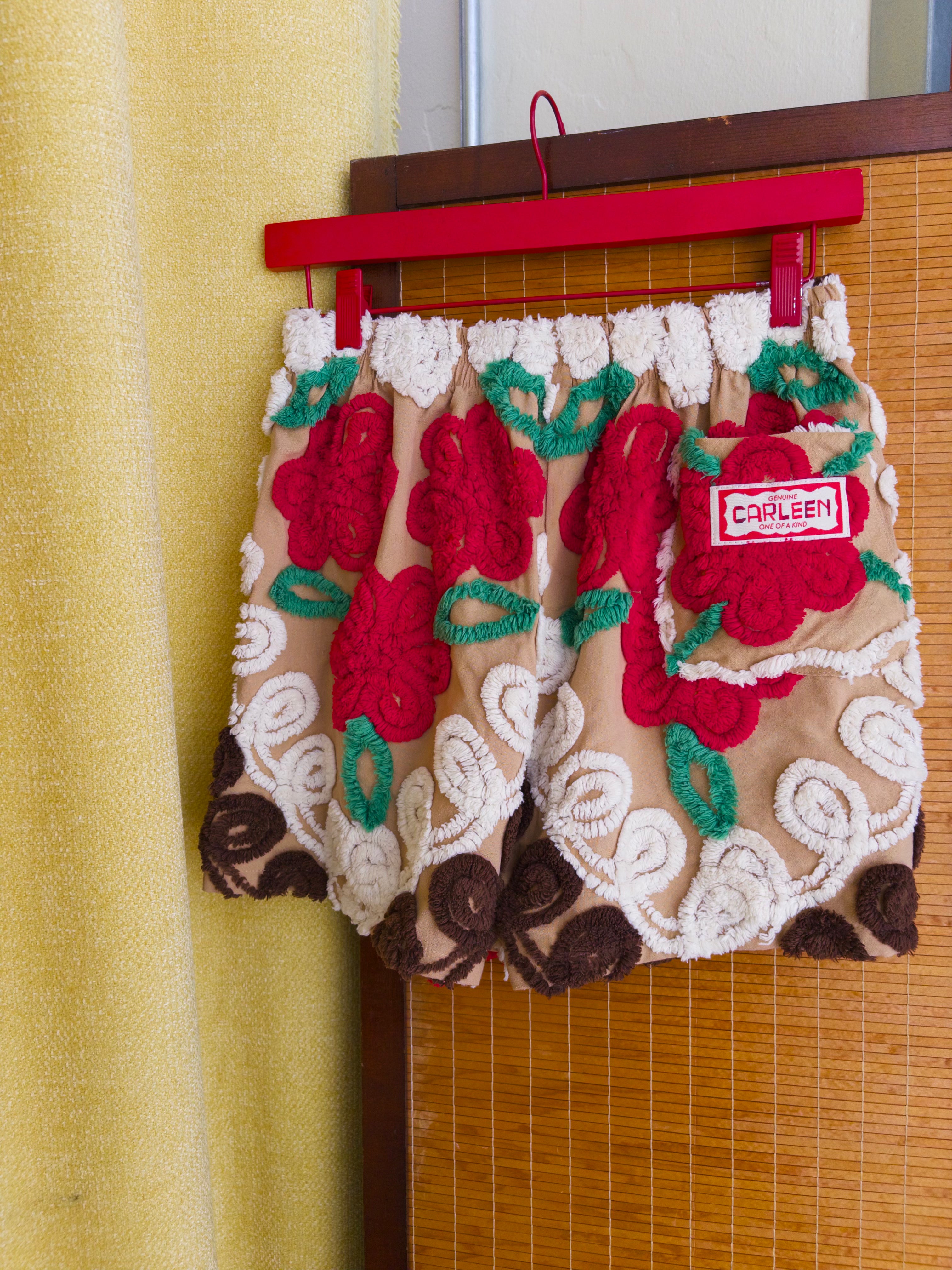 Chenille Field Shorts - Rodeo (M)