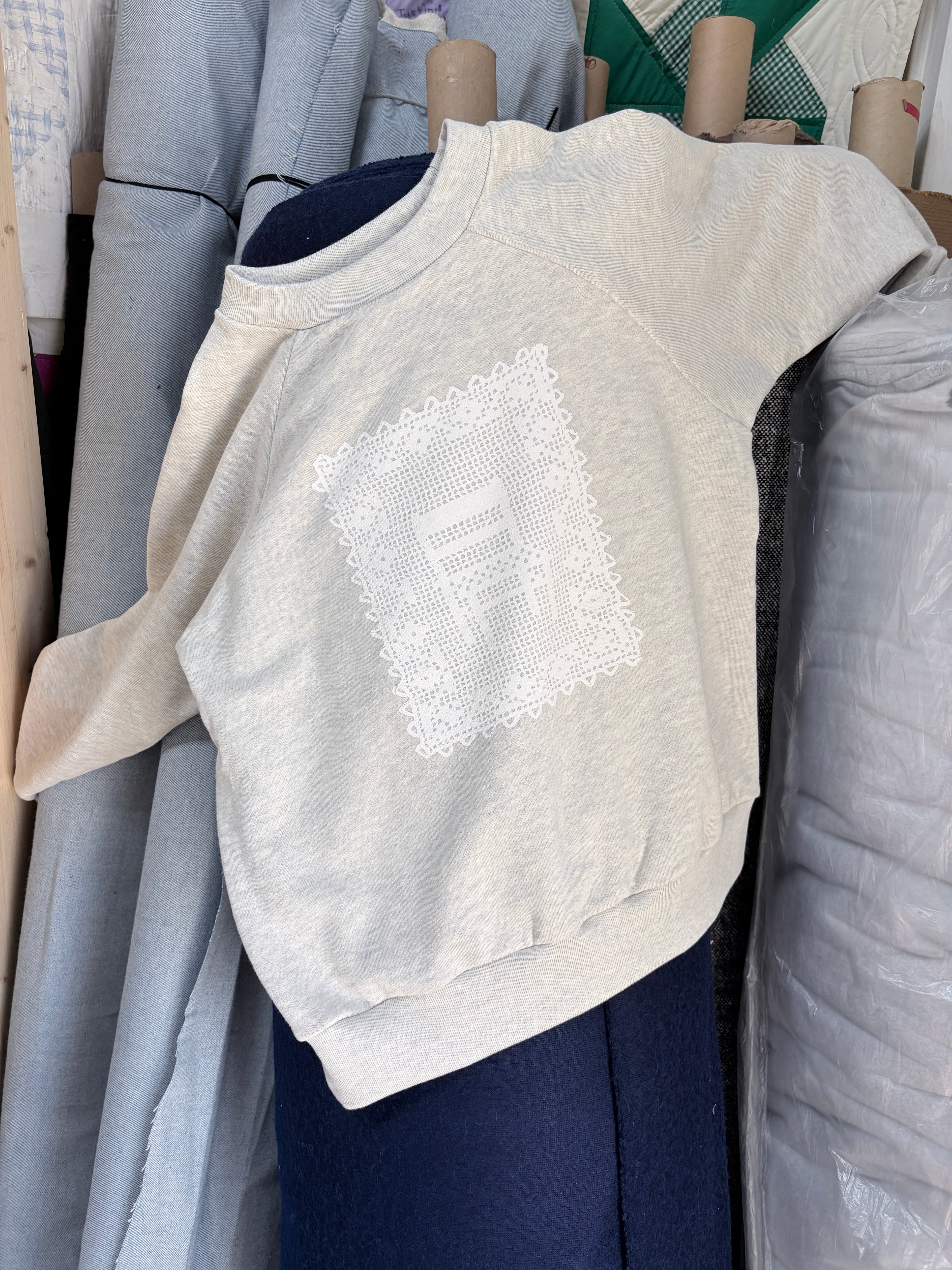 Rory Sweatshirt - Heather Doily