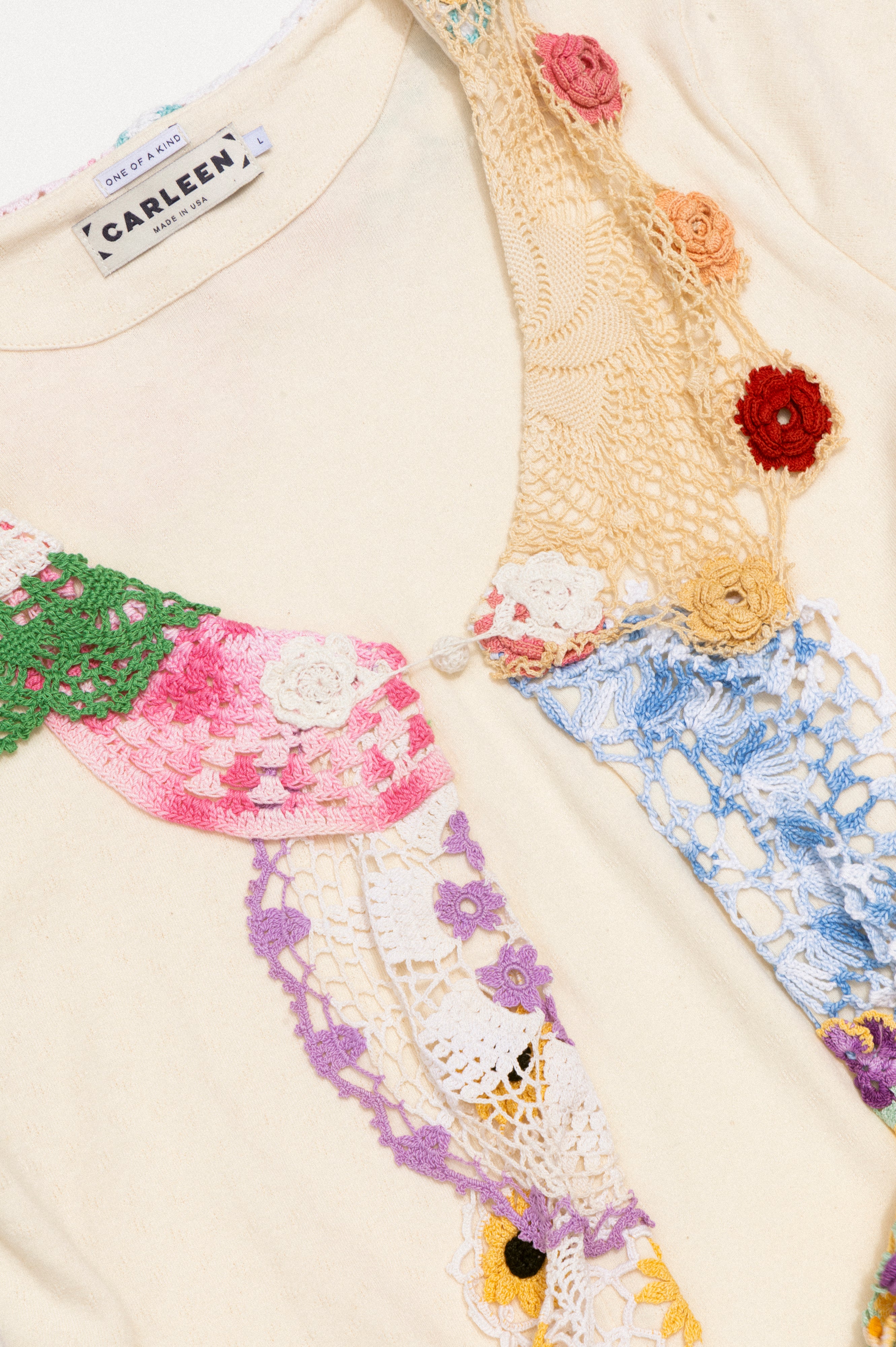 Doily Cardigan - Dragonfruit (Large)