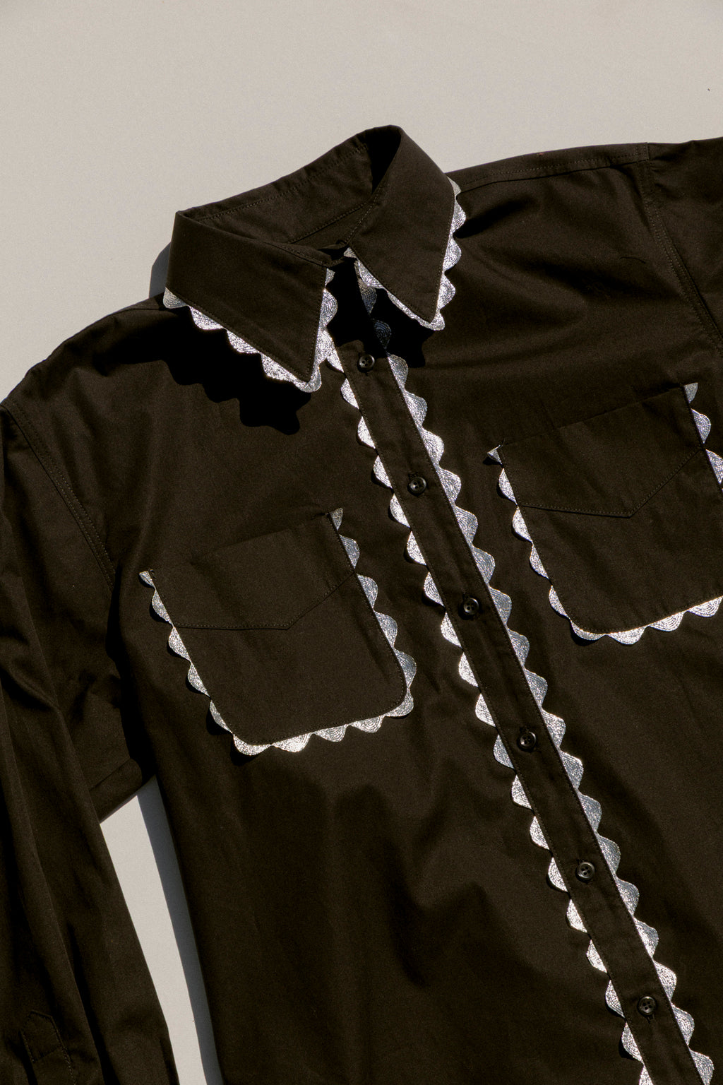 Rickrack Perfect Shirt - Black and Silver