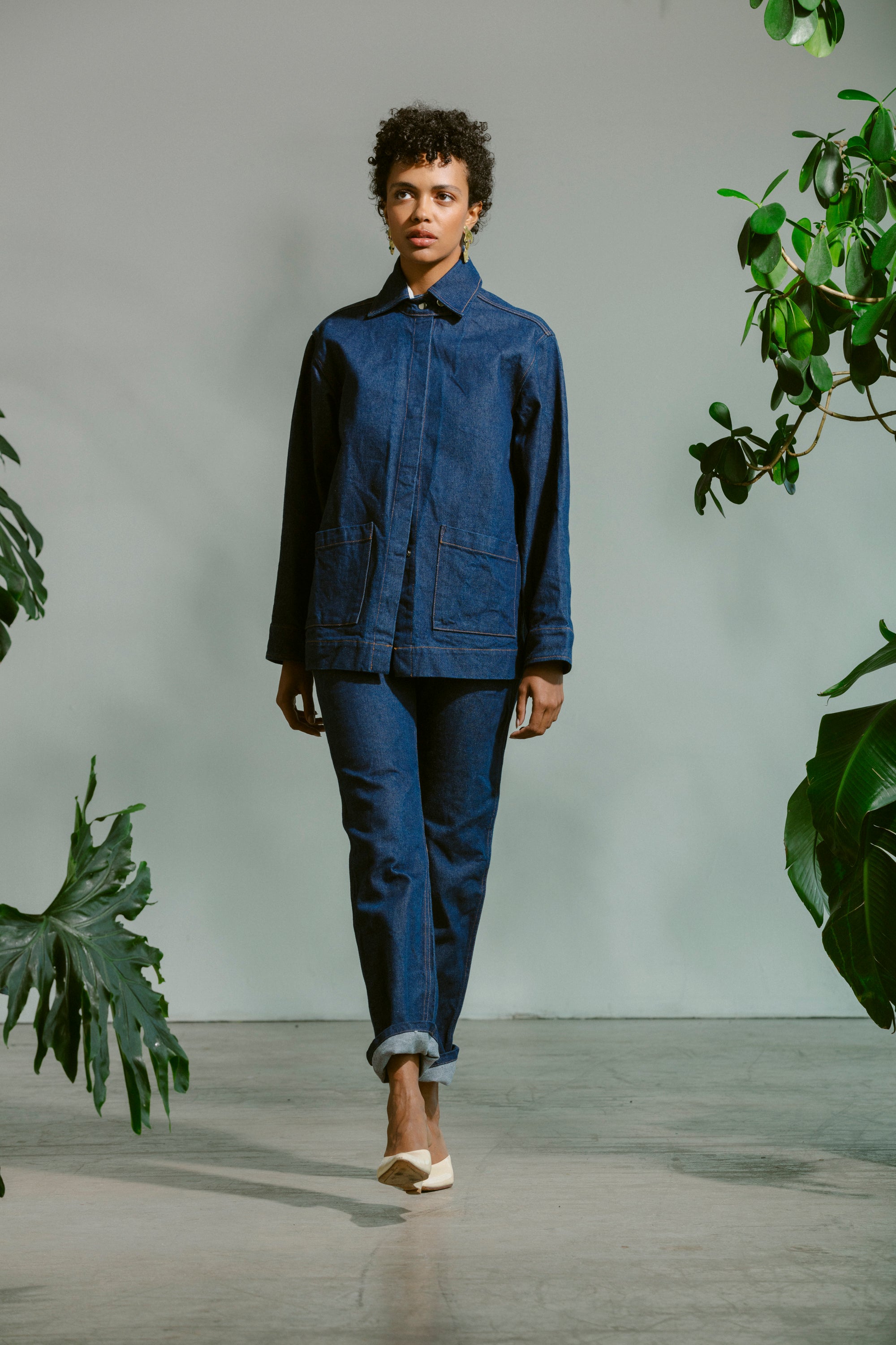 Straight Leg - Dark Rinse