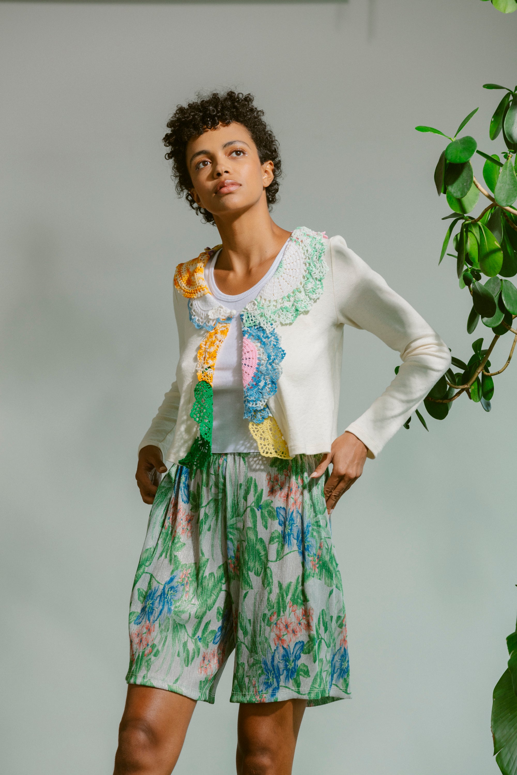 Doily Cardigan - Sunflowers & Roses (XSmall)