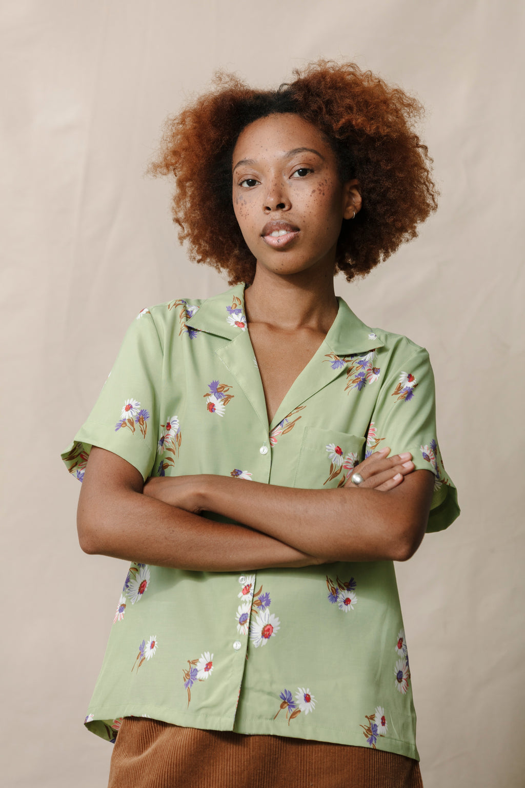 Nancy Button-Waist Shirt - Daisies